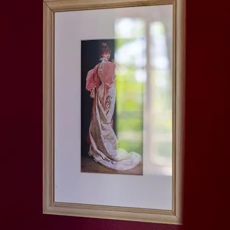 D'hotes Sarah - Chateau Le Bas Bleu Bed and Breakfast Quesnoy-le-Montant
