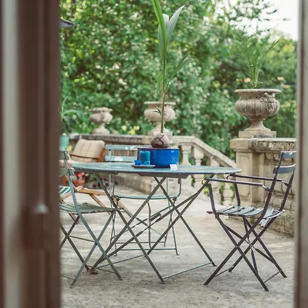 D'hotes Sarah - Chateau Le Bas Bleu Oda ve Kahvaltı Quesnoy-le-Montant