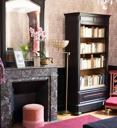 D'hotes Sarah - Chateau Le Bas Bleu 3* Quesnoy-le-Montant