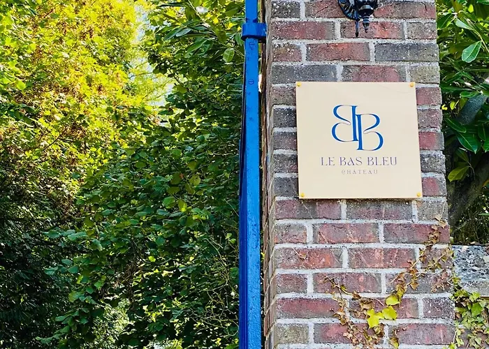 D'hotes Sarah - Chateau Le Bas Bleu Bed & Breakfast Quesnoy-le-Montant